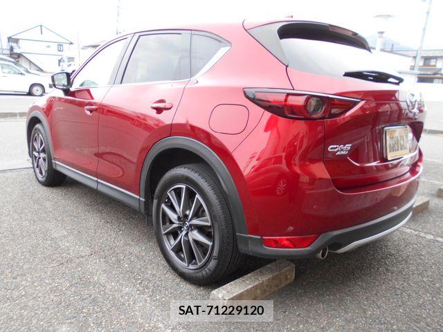 Mazda CX-5 2018-09 6814533-5