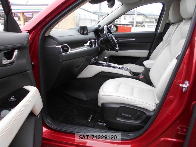 Mazda CX-5 2018-09 6814533-7