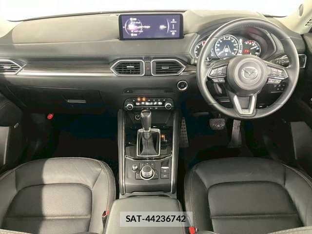Mazda CX-5 2023-04 7217010-13