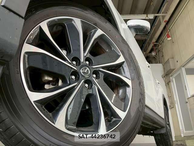 Mazda CX-5 2023-04 7217010-14