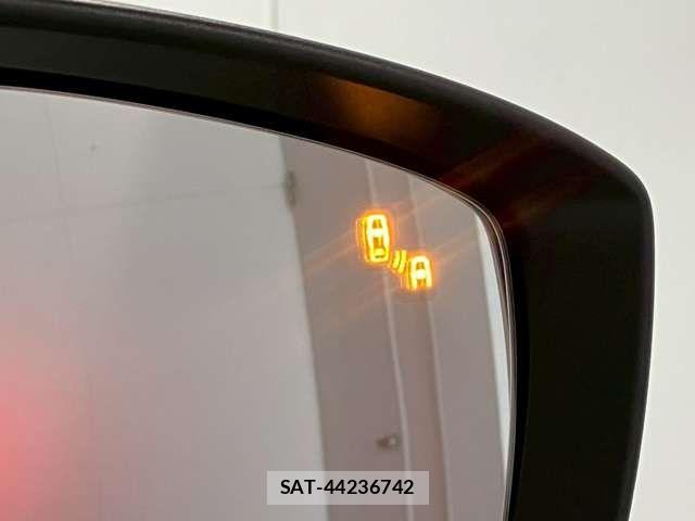 Mazda CX-5 2023-04 7217010-3
