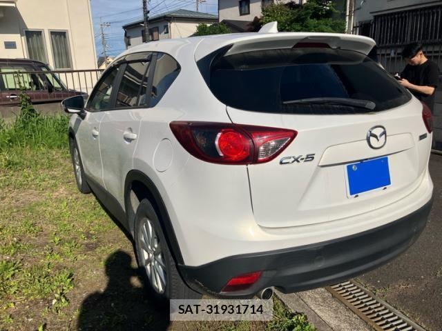 Mazda CX-5 2013-07 7216980-7