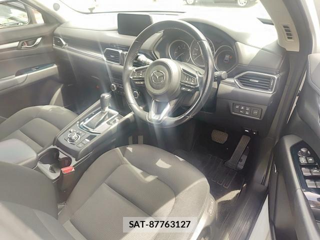 Mazda CX-5 2018-01 7216991-17