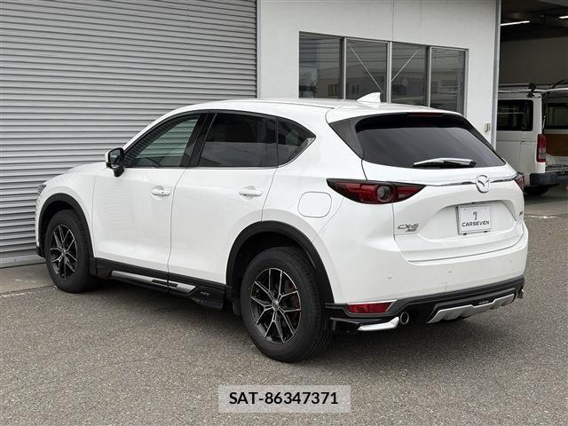 Mazda CX-5 2017-03 7216987-10