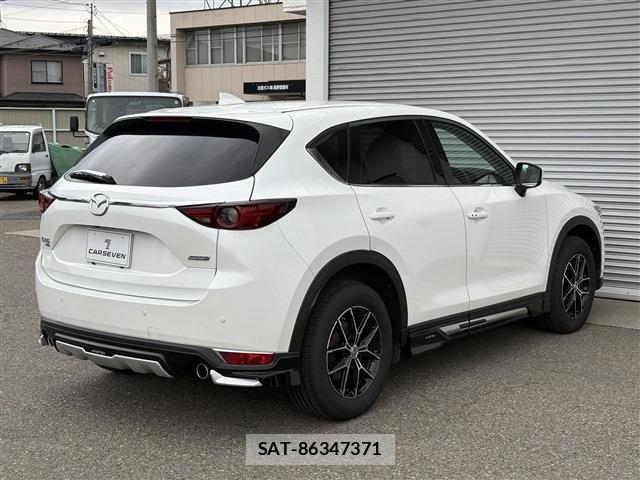 Mazda CX-5 2017-03 7216987-11