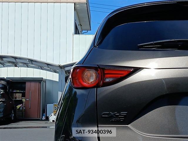 Mazda CX-5 2018-05 7216992-26
