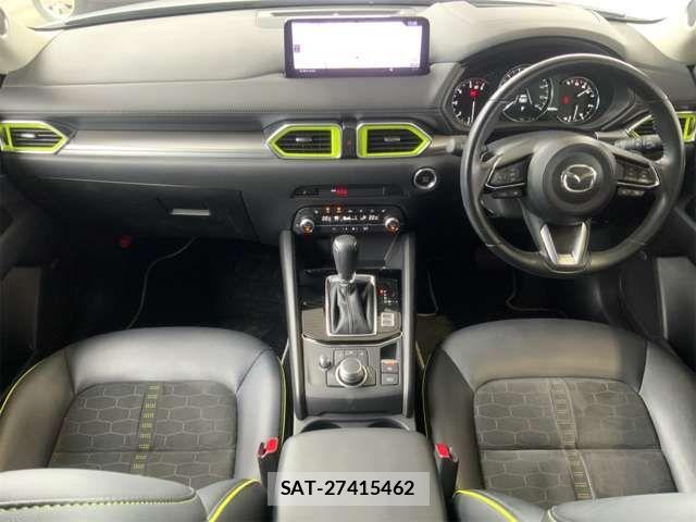 Mazda CX-5 2022-04 7217001-15