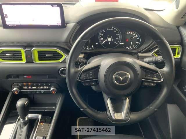 Mazda CX-5 2022-04 7217001-16
