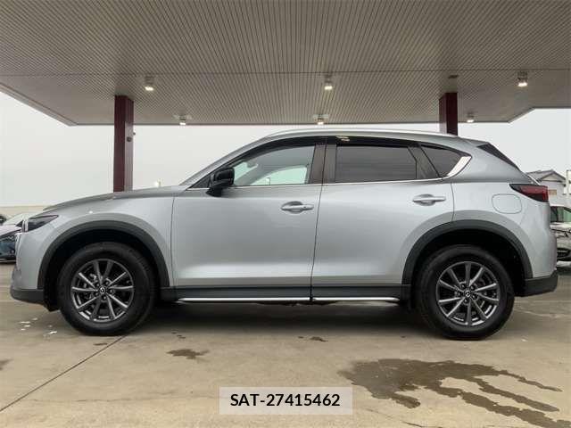 Mazda CX-5 2022-04 7217001-5