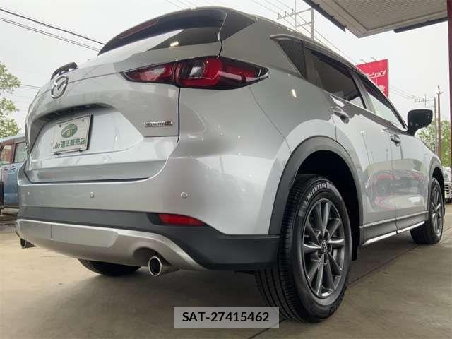 Mazda CX-5 2022-04 7217001-8
