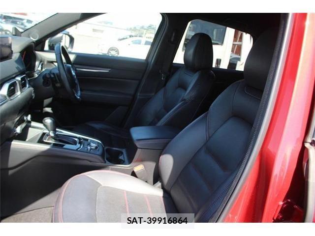 Mazda CX-5 2022-09 7217002-26