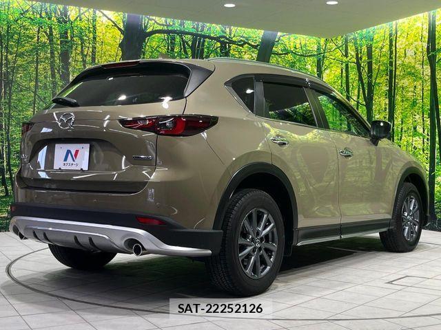 Mazda CX-5 2023-05 7217014-16