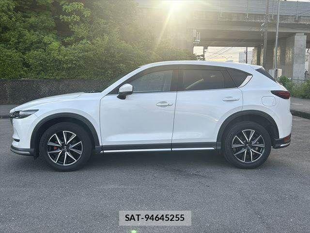 Mazda CX-5 2017-04 7216989-23