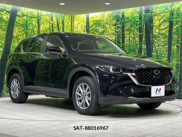 Mazda CX-5 2022-11 7217000-15