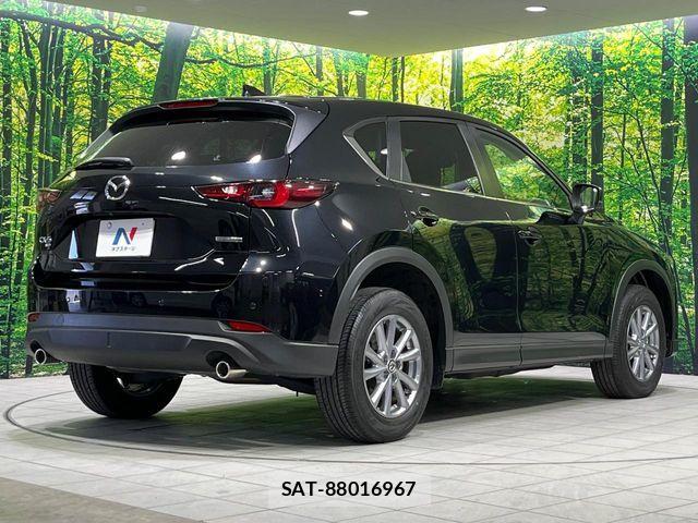 Mazda CX-5 2022-11 7217000-16