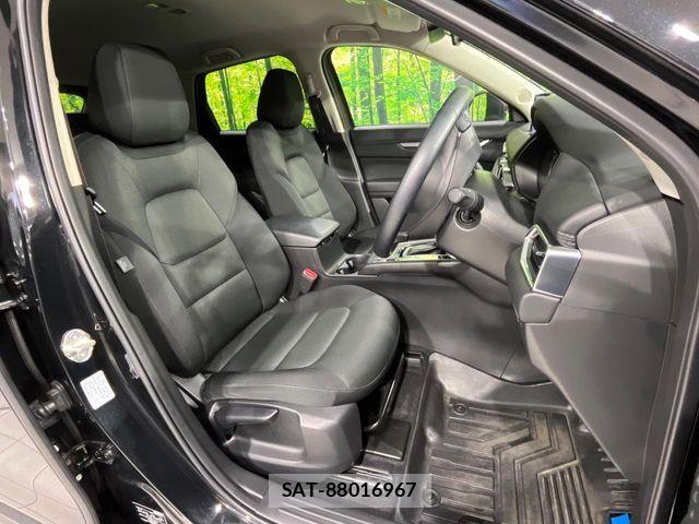 Mazda CX-5 2022-11 7217000-7