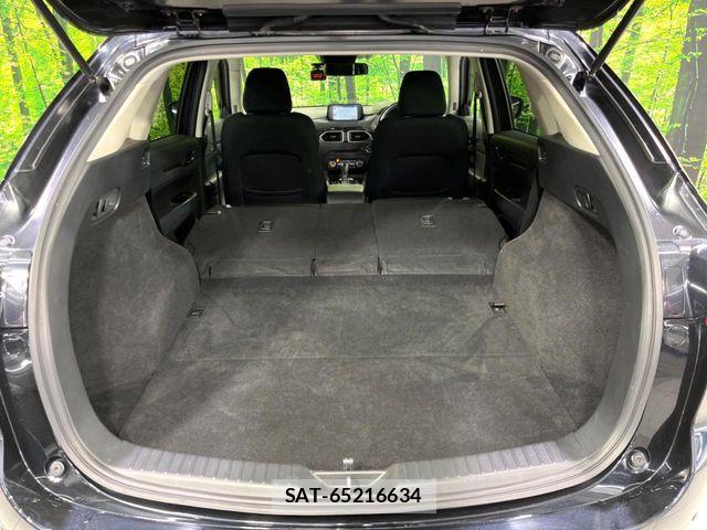Mazda CX-5 2018-09 7250399-10