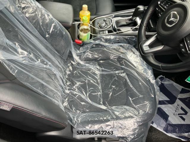 Mazda CX-5 2021-07 7250403-6