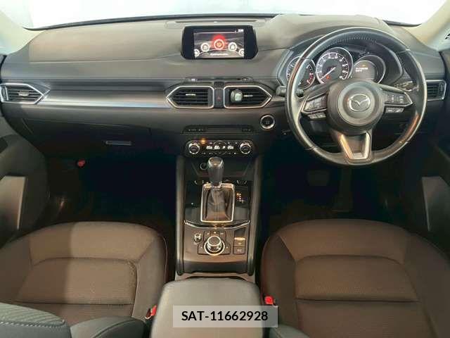 Mazda CX-5 2017-09 7250401-9