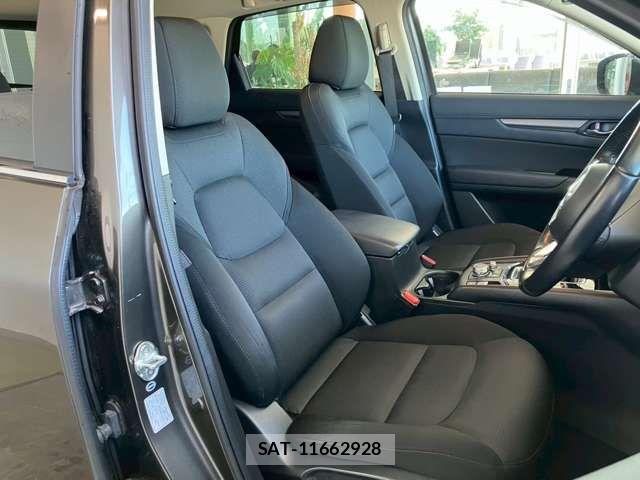 Mazda CX-5 2017-09 7250401-10
