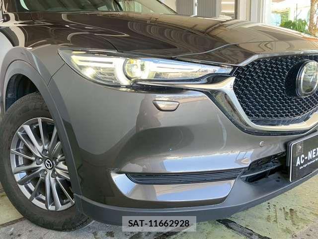 Mazda CX-5 2017-09 7250401-13