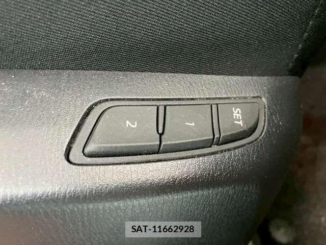 Mazda CX-5 2017-09 7250401-1