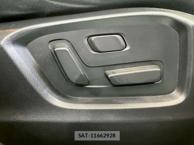 Mazda CX-5 2017-09 7250401-3