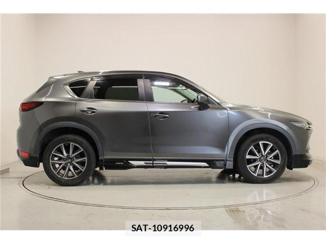 Mazda CX-5 2017-07 7326547-12