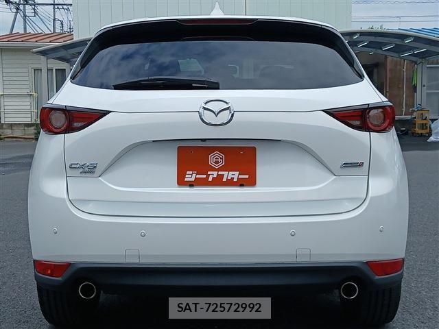 Mazda CX-5 2017-08 7326546-9