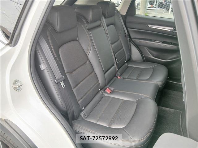 Mazda CX-5 2017-08 7326546-15