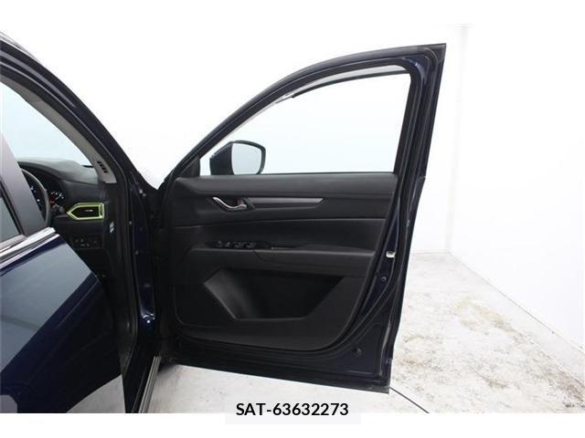 Mazda CX-5 2022-10 7357421-26