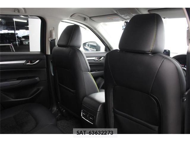 Mazda CX-5 2022-10 7357421-28
