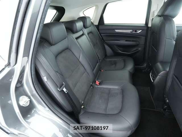 Mazda CX-5 2022-06 7391788-6