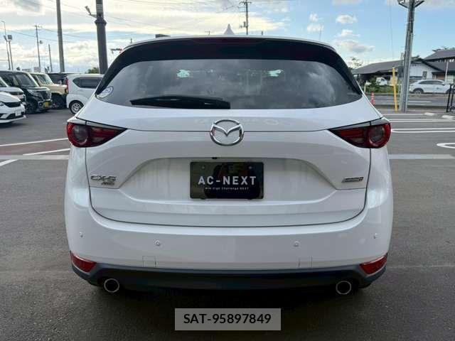 Mazda CX-5 2017-07 7500142-16