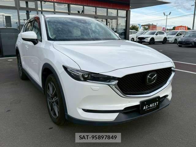 Mazda CX-5 2017-07 7500142-17