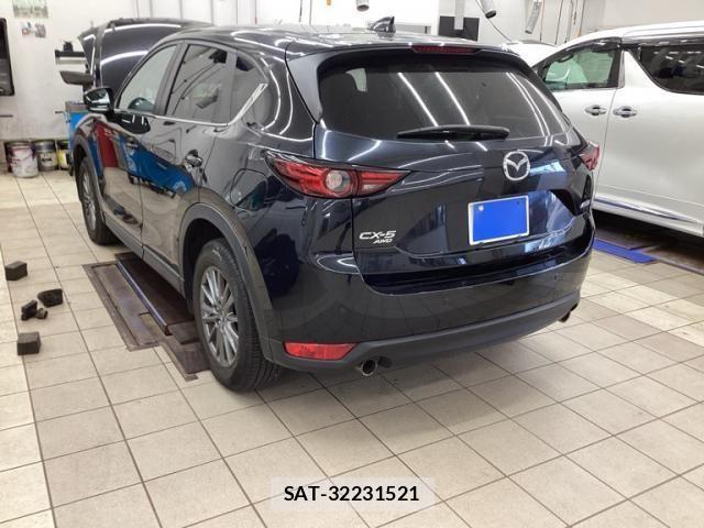 Mazda CX-5 2017-12 7508480-1
