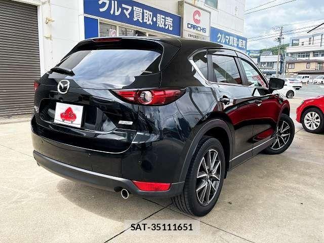 Mazda CX-5 2019-04 7616011-2