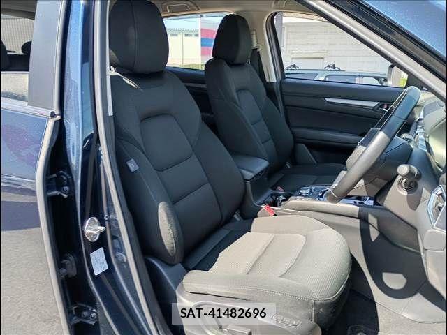 Mazda CX-5 2021-02 7616012-23