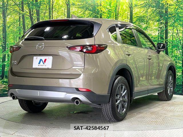 Mazda CX-5 2022-03 7616006-17