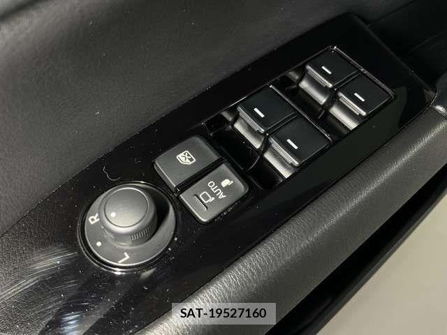 Mazda CX-5 2022-02 7616009-14