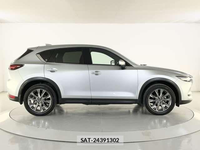 Mazda CX-5 2019-11 7616008-6