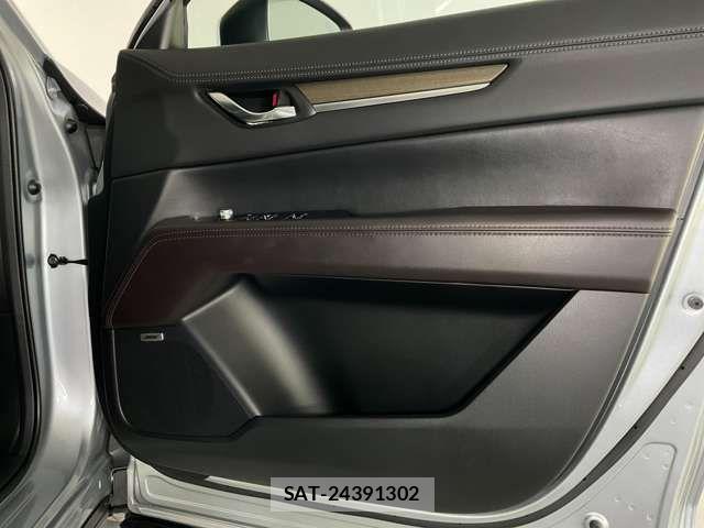 Mazda CX-5 2019-11 7616008-13
