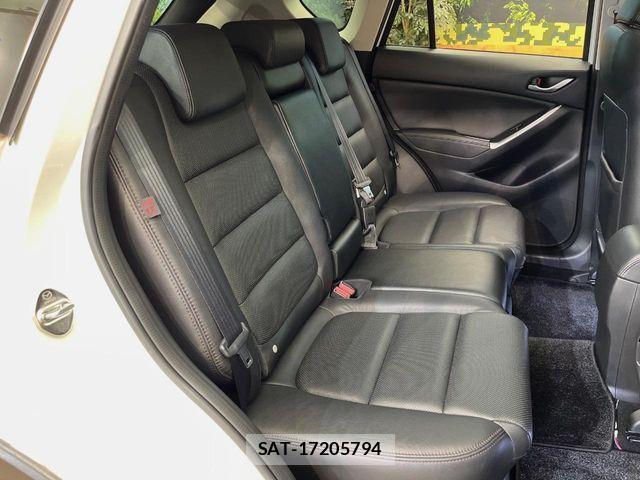 Mazda CX-5 2016-07 7616015-11