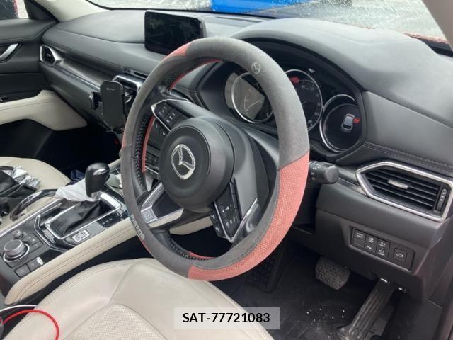 Mazda CX-5 2019-04 7616013-16