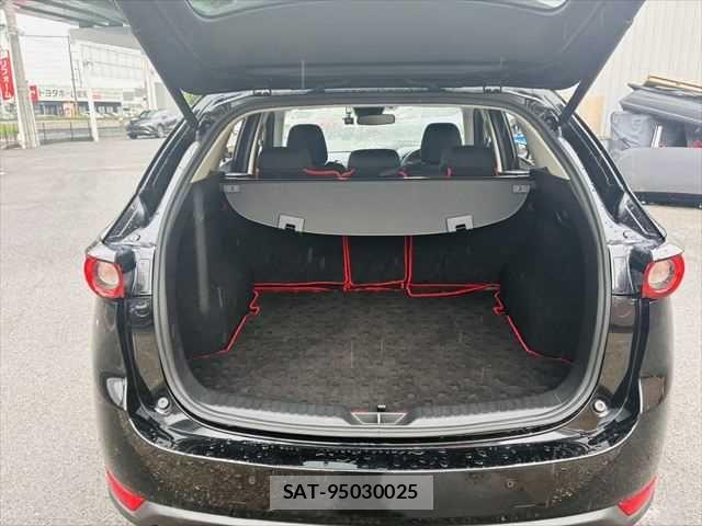 Mazda CX-5 2019-01 7784053-9