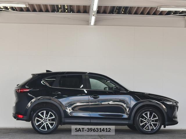 Mazda CX-5 2019-02 7876008-11
