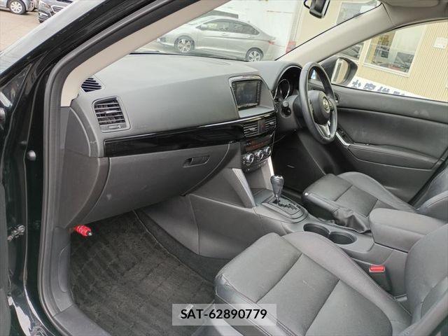 Mazda CX-5 2013-11 7876016-11