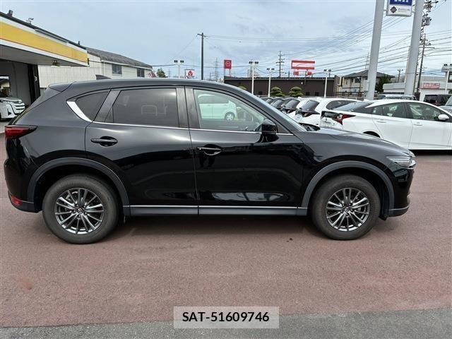 Mazda CX-5 2021-06 7876012-4