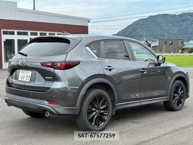 Mazda CX-5 2022-06 8035164-5