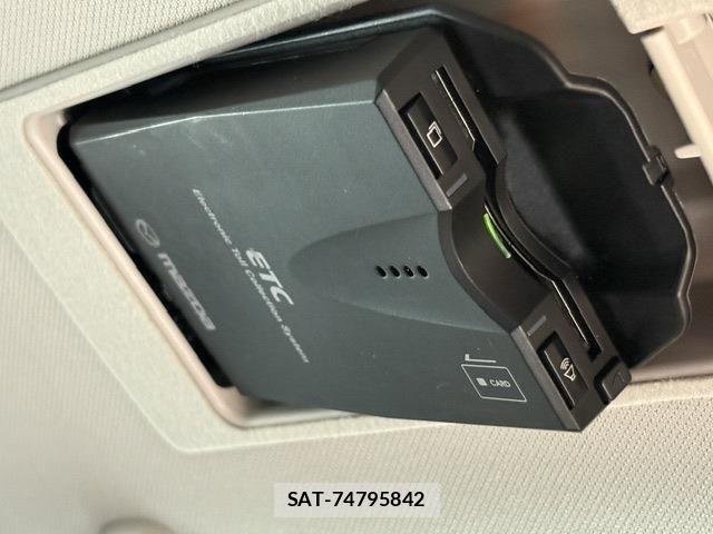 Mazda CX-5 2018-03 8035173-18